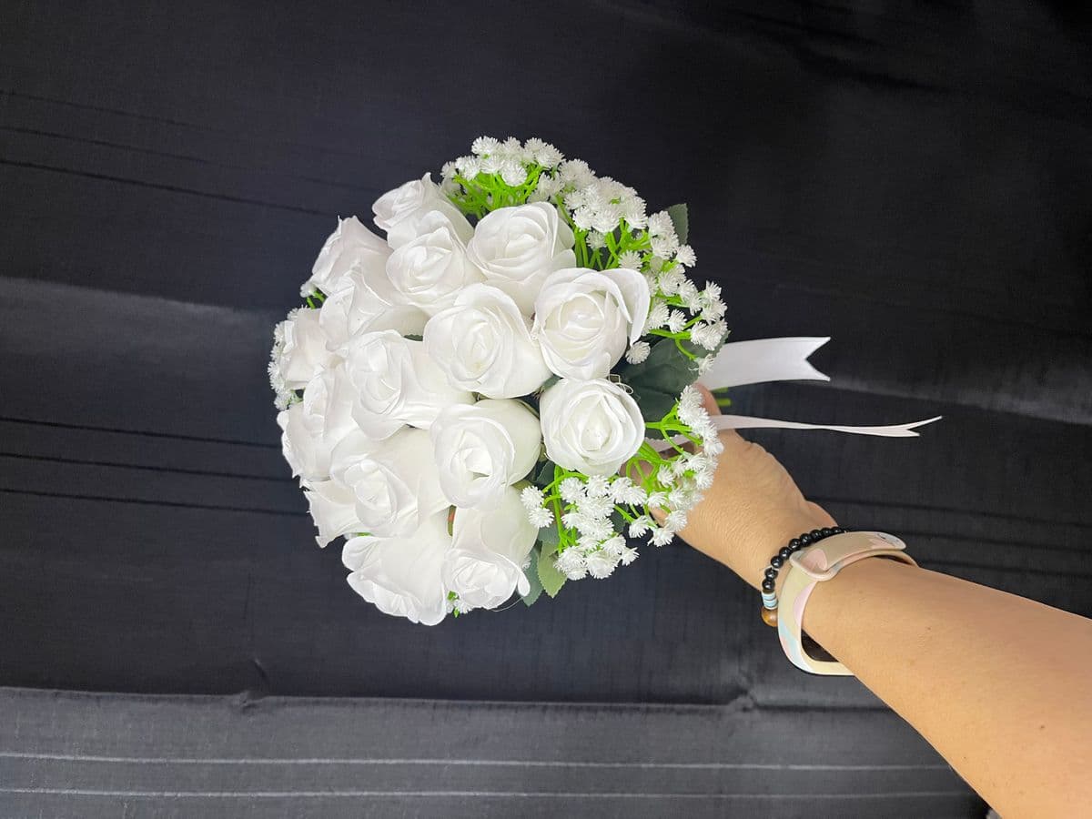 Beyaz Gül Model El Çiçeği - Küçük Görsel 3