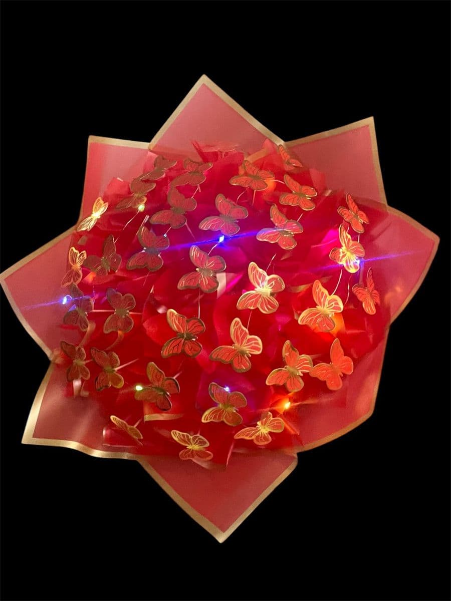Kırmızı Işıklı Kelebek Buketi