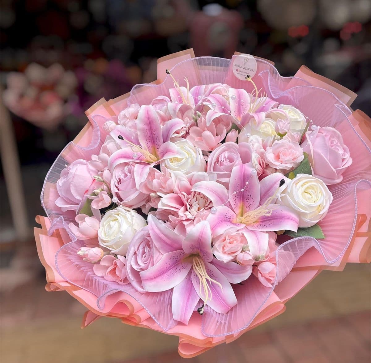 Yapay Lilyumlu Güzel - Görsel 1