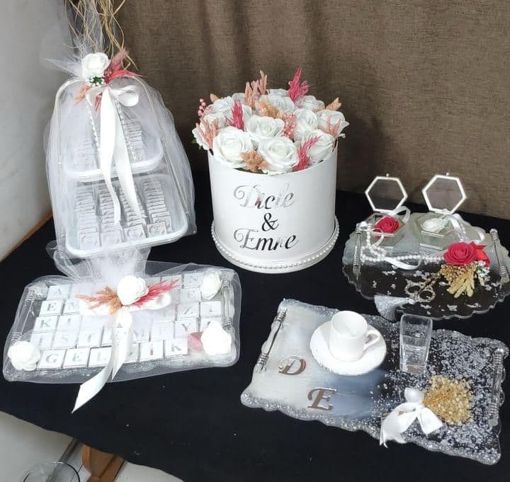 Beyaz Kutuda Full Set - Görsel 1