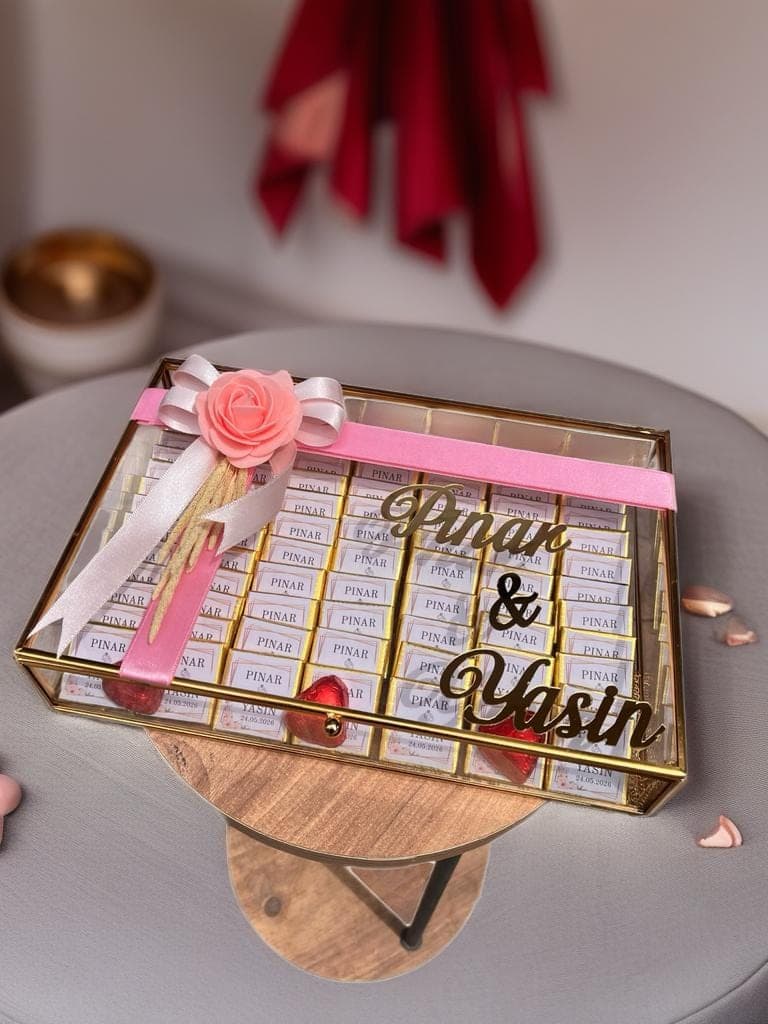 Pembe Jelatinde Çardak Gül Ve Çikolata Seti - Küçük Görsel 4