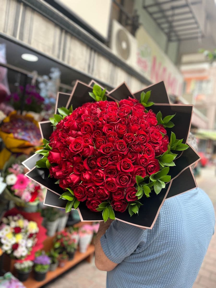 Kampanyalı 101 Gül Güzelliği - Görsel 1