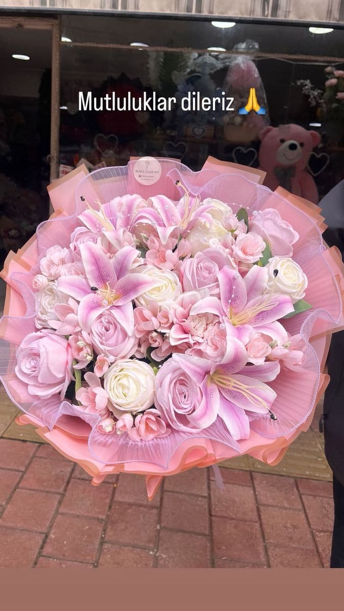 Yapay Lilyumlu Güzel - Küçük Görsel 2