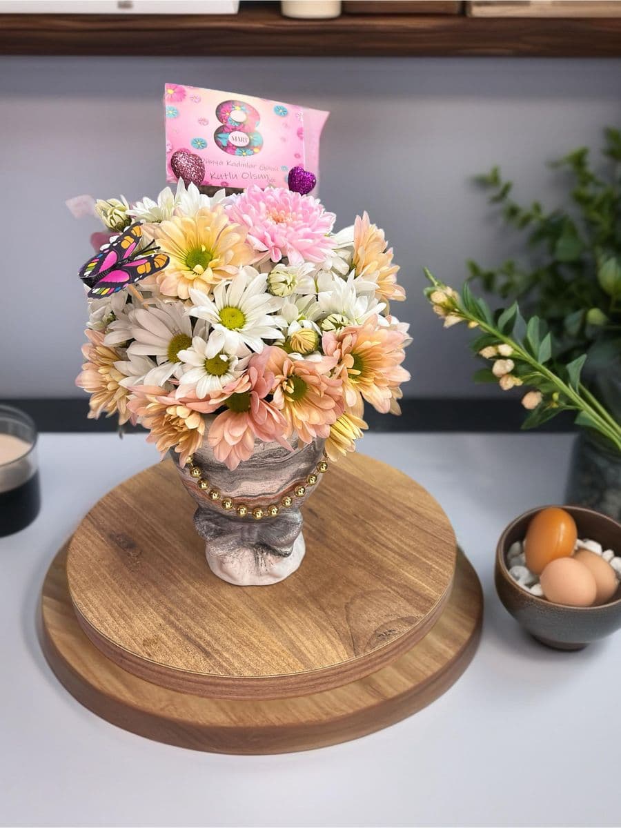 Fiyonk Saksıda Güzellik - Görsel 1