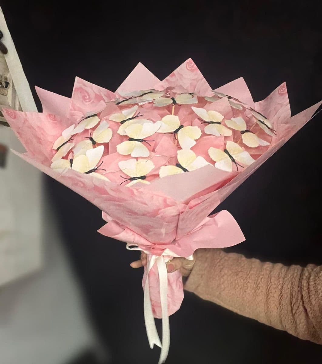 Işıklı Pembe Kelebek Buketi - Küçük Görsel 3