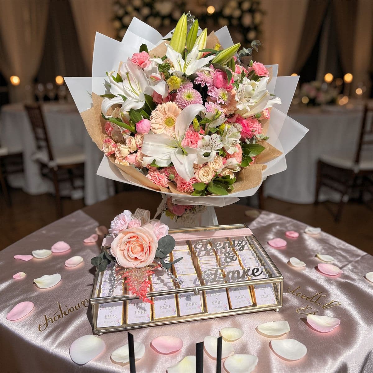 Canlı Asalet Elite Royal Buket Ve Çikolata - Görsel 1