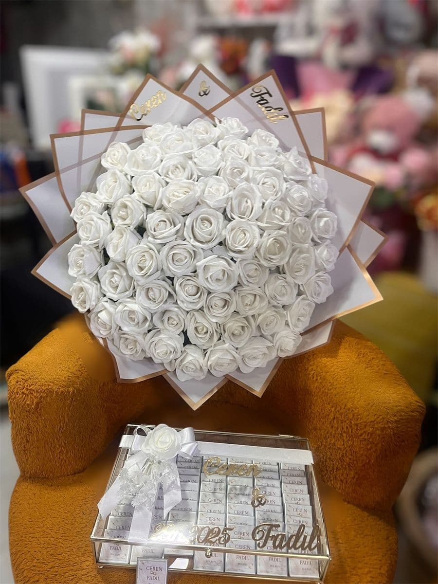 61 Yapay Güllü Çiçek Ve Çikolata - Küçük Görsel 2