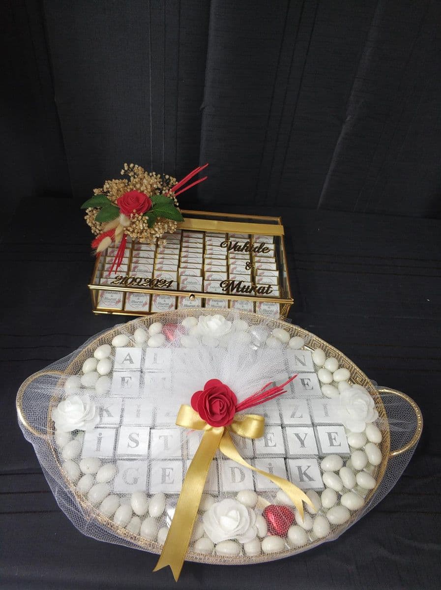 Siyah Jelatinde Gül Buketi , Çikolata ve Tepsi 3 lü Set - Küçük Görsel 2