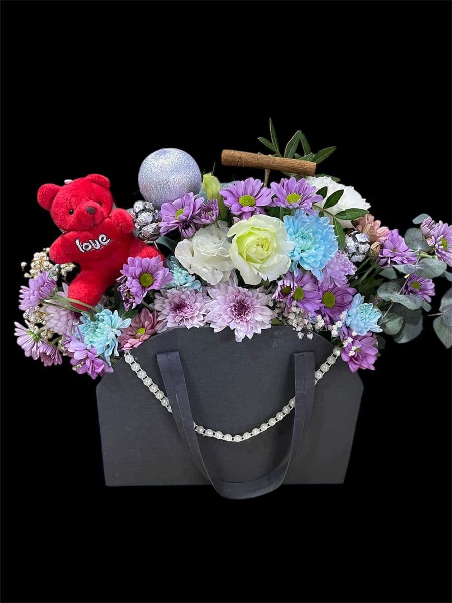 Füme Çantada Zerafet - Görsel 1