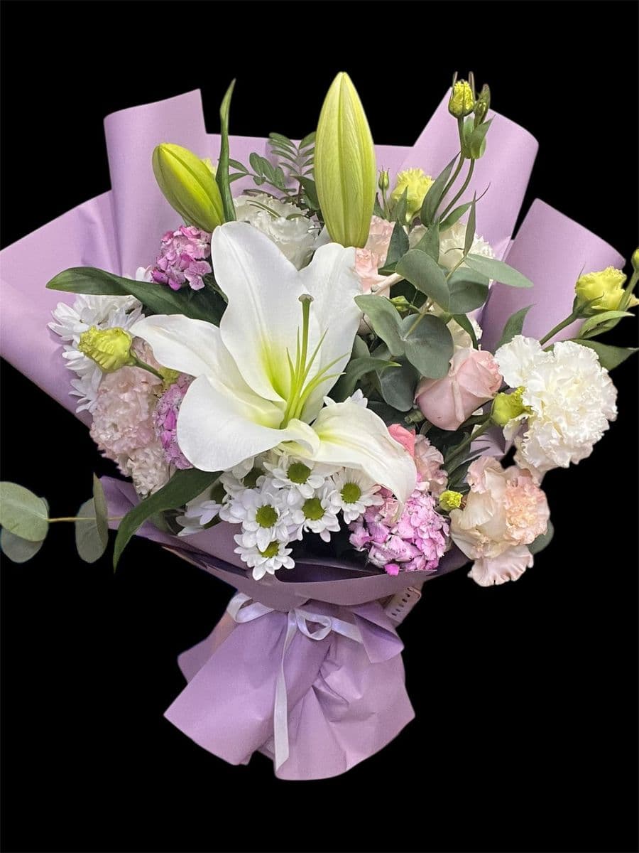 Lila Jelatinde Lilyumlu Güzel