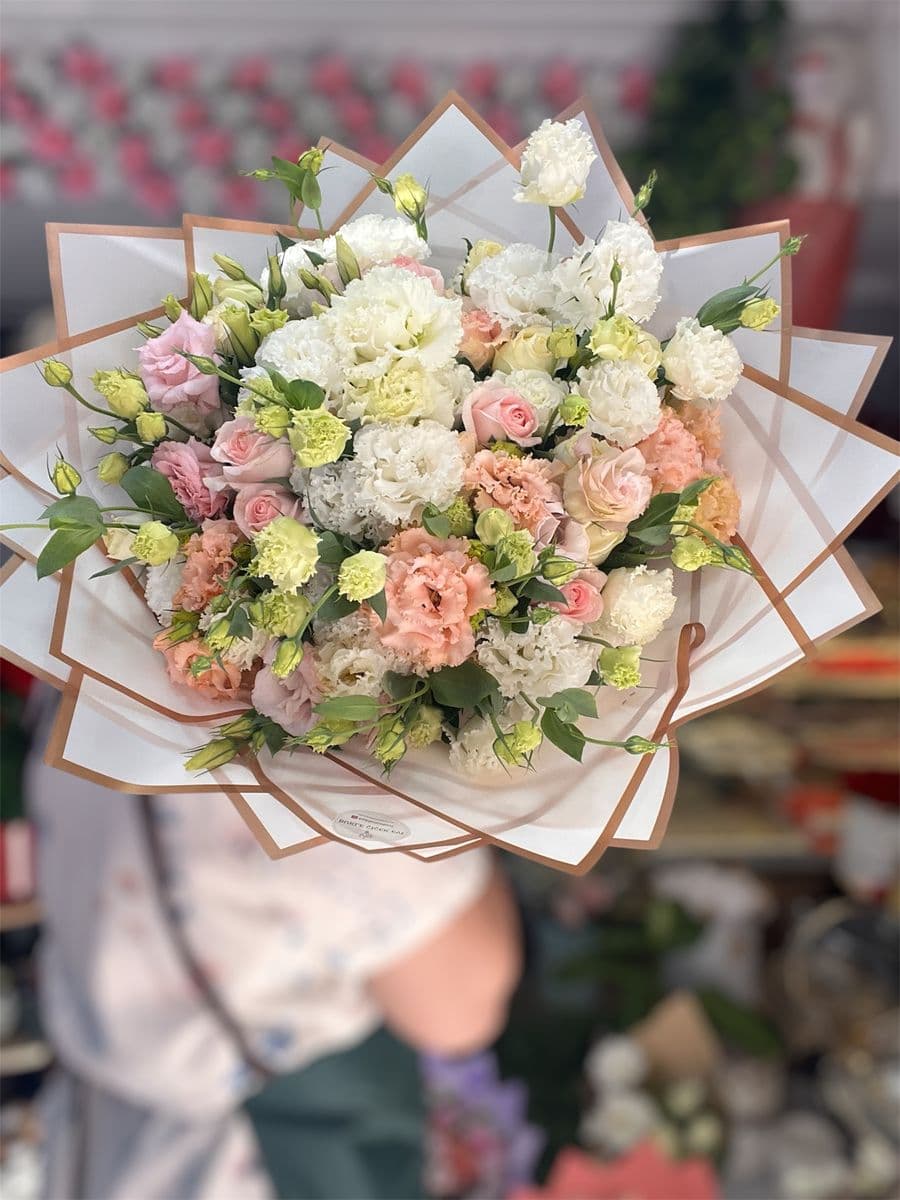 Kucak Dolusu Lisyantus